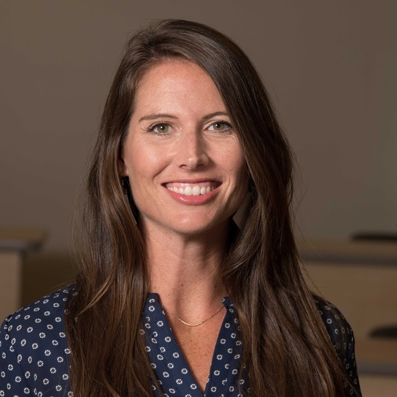 Meet your Posher, Emily - Picture 1 of 1